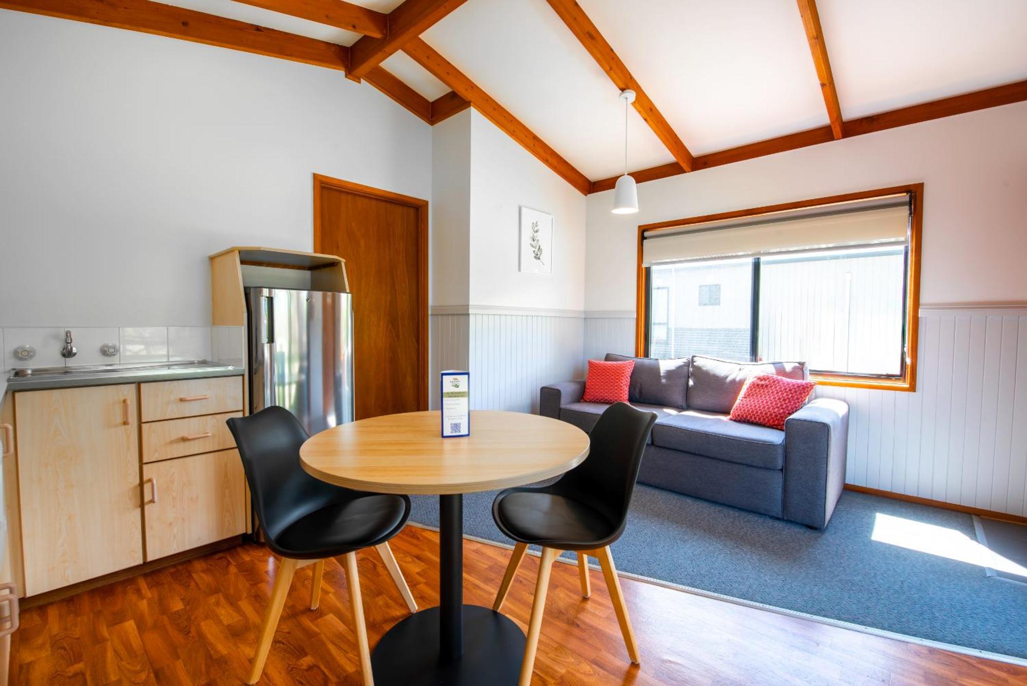 Echo Holiday Parks - Naracoorte Bagian luar foto