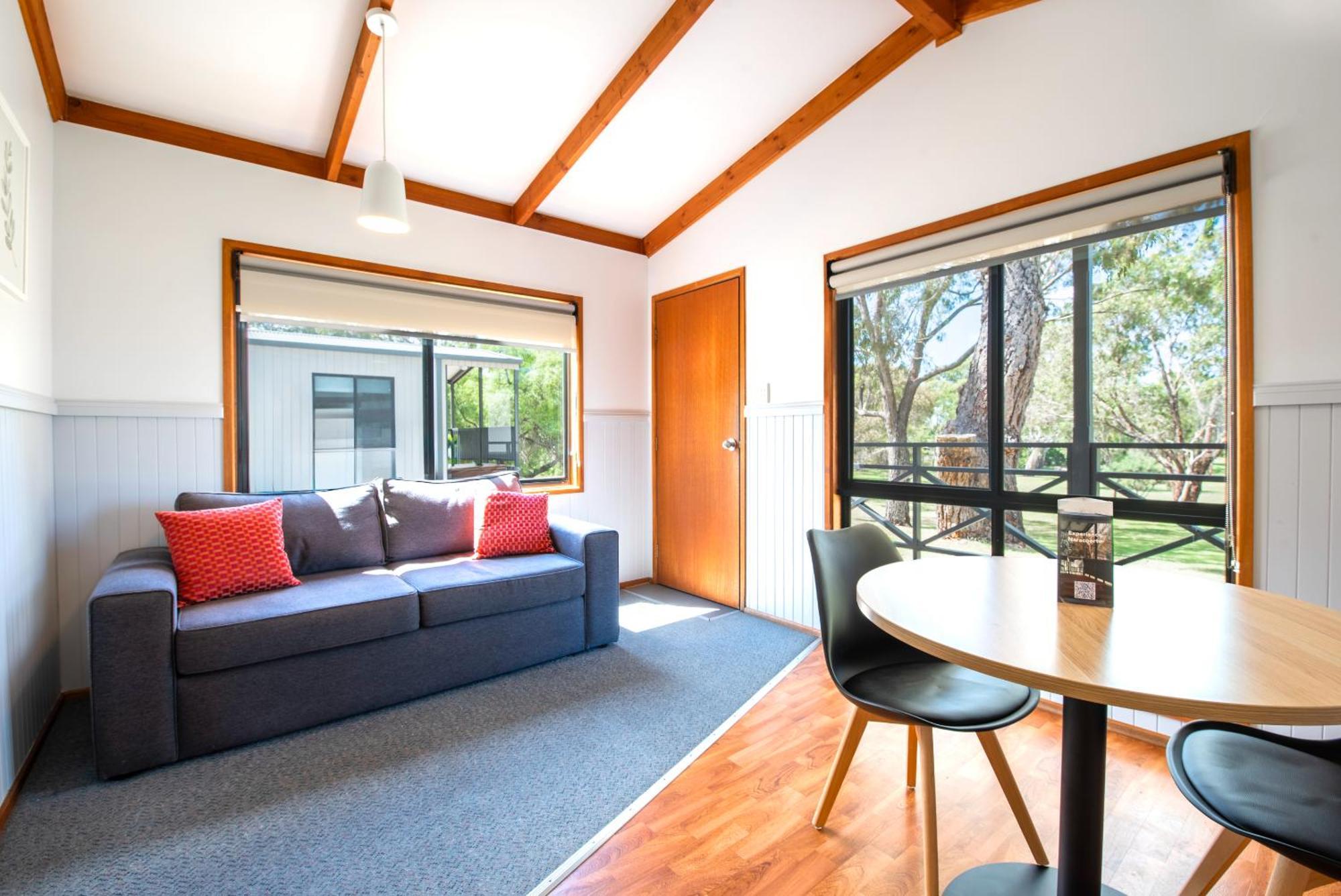 Echo Holiday Parks - Naracoorte Bagian luar foto