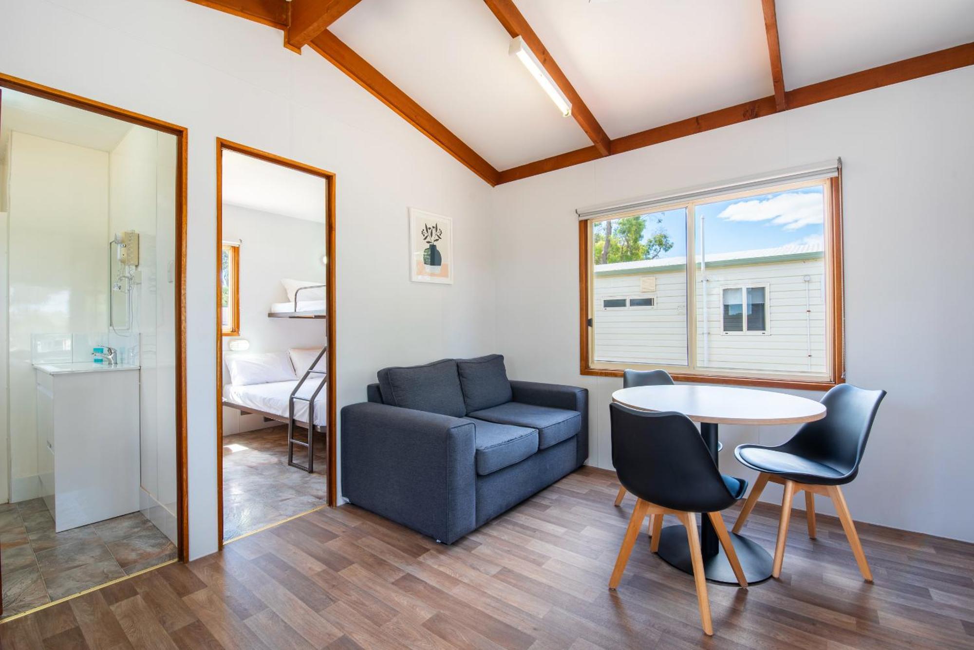 Echo Holiday Parks - Naracoorte Bagian luar foto